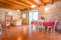 Villa with swimming pool for rent-living room