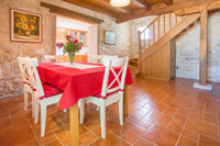 Villa with swimming pool for rent-living room