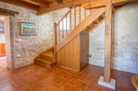 Villa with swimming pool for rent-details